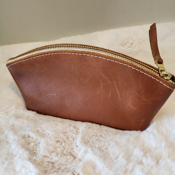 Portland Leather Goods Small Bundle - Picture 3 of 16